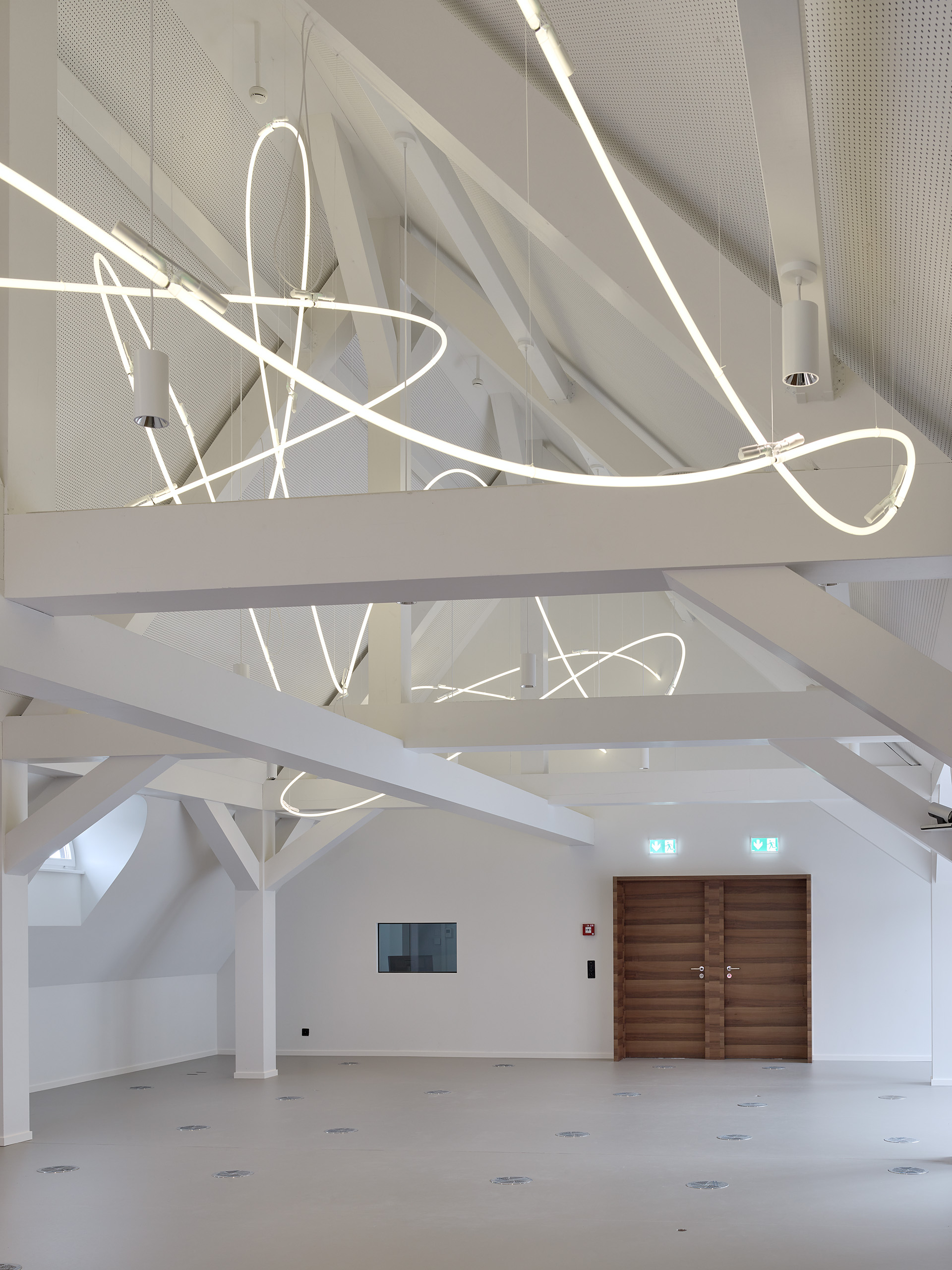 Ahp0035 p45 109271 C